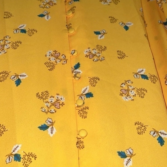 LOFT Yellow Floral Blouse - Picture 6 of 9